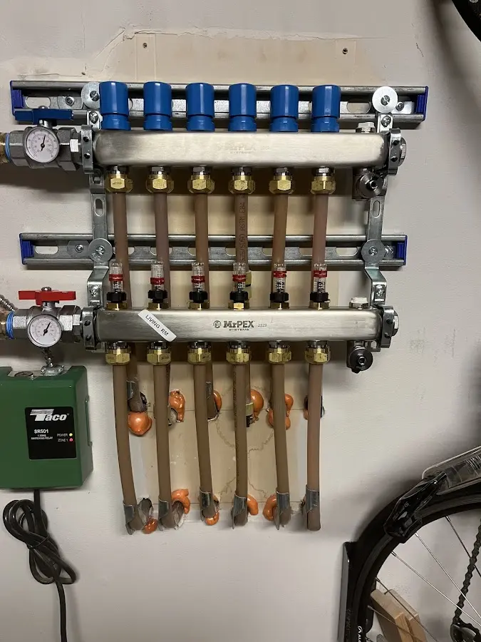 Plumber performing Leak Detection at a residential property in Coalinga